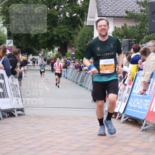 30.08.2026 - Blankeneser Heldenlauf Lena Gebhardt http://msf.ph/oto/10042841 30.08.2026 11:48:24 Ziel 2542, 2913 meine-sportfotos.de