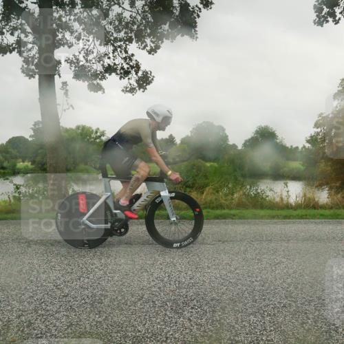 30.08.2026 - Elbe Triathlon Hamburg Michael Burmester http://msf.ph/oto/10042846 30.08.2026 08:56:14 Radfahren 219, 313, 326 meine-sportfotos.de