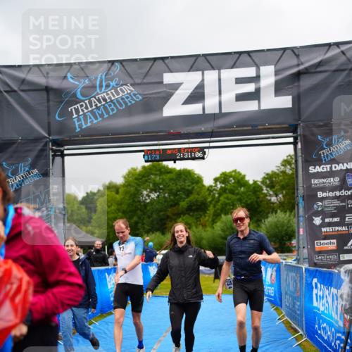 30.08.2026 - Elbe Triathlon Hamburg LAZAROV Photography http://msf.ph/oto/10042848 30.08.2026 16:31:05 Ziel  meine-sportfotos.de