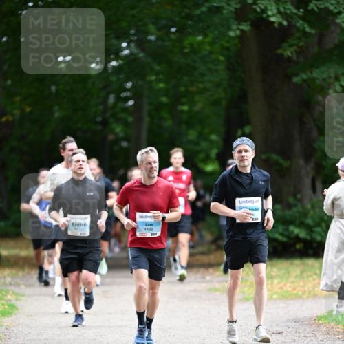 30.08.2026 - Blankeneser Heldenlauf Dr. Thomas Lammeyer http://msf.ph/oto/10042851 30.08.2026 11:18:38 Laufen 4135, 4469 meine-sportfotos.de