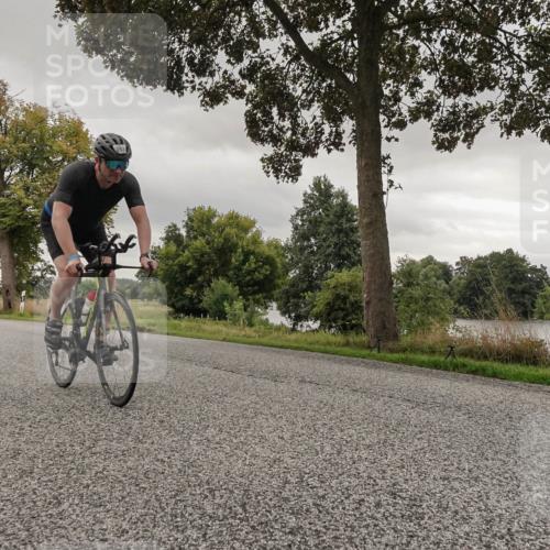 30.08.2026 - Elbe Triathlon Hamburg Michael Burmester http://msf.ph/oto/10042855 30.08.2026 09:15:43 Radfahren 263, 361, 375, 445, 501 meine-sportfotos.de