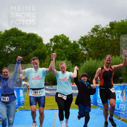 30.08.2026 - Elbe Triathlon Hamburg LAZAROV Photography http://msf.ph/oto/10042866 30.08.2026 16:31:12 Ziel  meine-sportfotos.de
