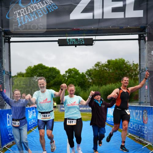 30.08.2026 - Elbe Triathlon Hamburg LAZAROV Photography http://msf.ph/oto/10042881 30.08.2026 16:31:13 Ziel  meine-sportfotos.de
