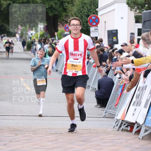 30.08.2026 - Blankeneser Heldenlauf Lena Gebhardt http://msf.ph/oto/10042898 30.08.2026 11:48:31 Ziel 2175, 2913 meine-sportfotos.de
