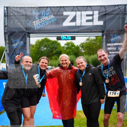 30.08.2026 - Elbe Triathlon Hamburg LAZAROV Photography http://msf.ph/oto/10042922 30.08.2026 16:31:59 Ziel  meine-sportfotos.de