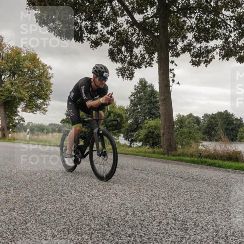 30.08.2026 - Elbe Triathlon Hamburg Michael Burmester http://msf.ph/oto/10042924 30.08.2026 09:16:15 Radfahren 190, 452, 528 meine-sportfotos.de