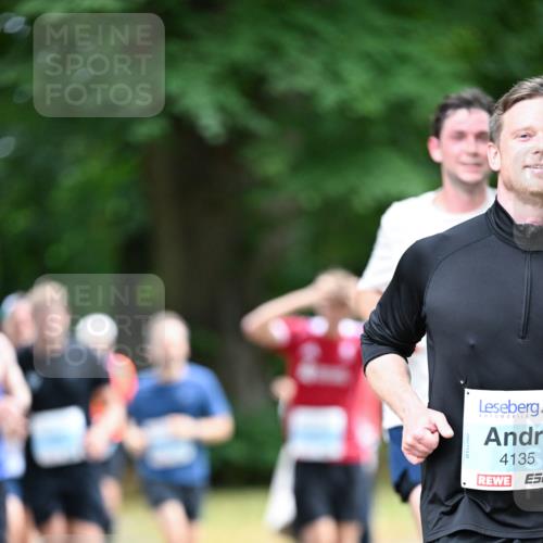 30.08.2026 - Blankeneser Heldenlauf Dr. Thomas Lammeyer http://msf.ph/oto/10042968 30.08.2026 11:18:44 Laufen 4135 meine-sportfotos.de