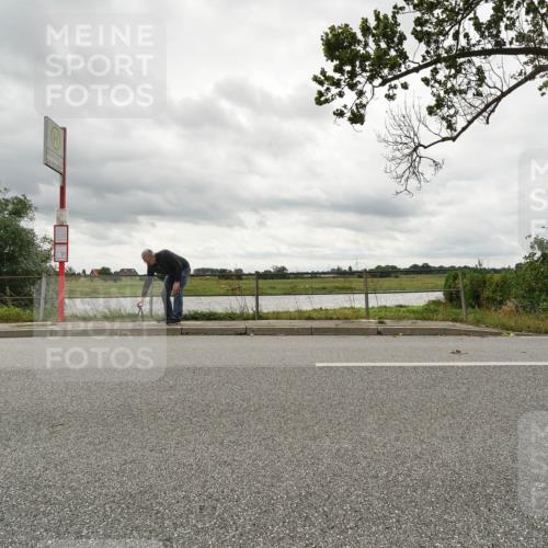 30.08.2026 - Elbe Triathlon Hamburg Michael Burmester http://msf.ph/oto/10042970 30.08.2026 13:39:52 Radfahren  meine-sportfotos.de