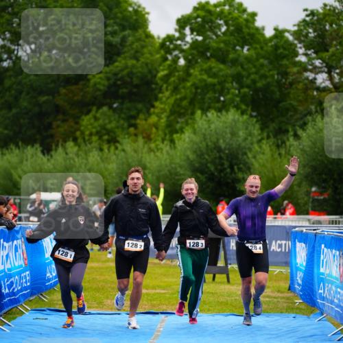 30.08.2026 - Elbe Triathlon Hamburg LAZAROV Photography http://msf.ph/oto/10042971 30.08.2026 16:32:14 Ziel  meine-sportfotos.de