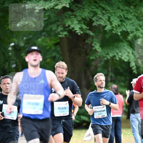 30.08.2026 - Blankeneser Heldenlauf Dr. Thomas Lammeyer http://msf.ph/oto/10042980 30.08.2026 11:18:46 Laufen 4592, 4394, 4421 meine-sportfotos.de