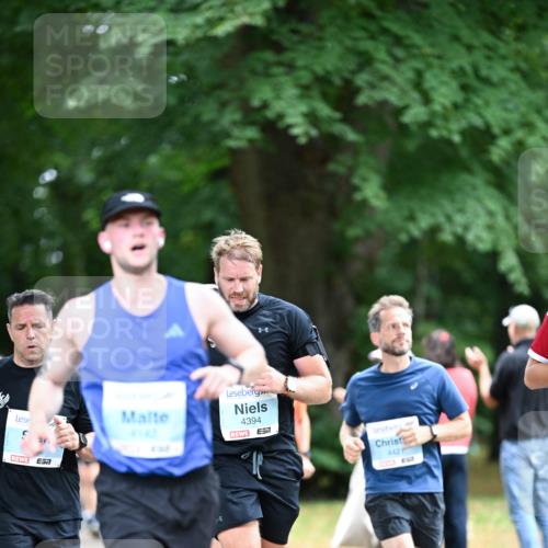 30.08.2026 - Blankeneser Heldenlauf Dr. Thomas Lammeyer http://msf.ph/oto/10042983 30.08.2026 11:18:46 Laufen 4394, 57, 4421 meine-sportfotos.de
