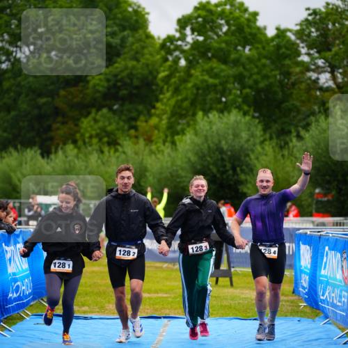 30.08.2026 - Elbe Triathlon Hamburg LAZAROV Photography http://msf.ph/oto/10042986 30.08.2026 16:32:15 Ziel  meine-sportfotos.de