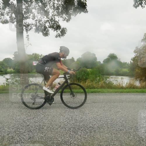 30.08.2026 - Elbe Triathlon Hamburg Michael Burmester http://msf.ph/oto/10043022 30.08.2026 08:58:00 Radfahren 202, 295, 366 meine-sportfotos.de