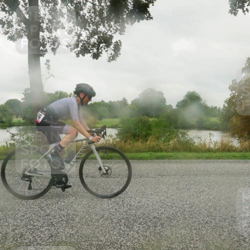 30.08.2026 - Elbe Triathlon Hamburg Michael Burmester http://msf.ph/oto/10043026 30.08.2026 08:58:01 Radfahren 202, 206, 295, 366 meine-sportfotos.de