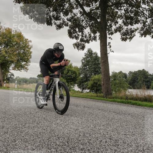 30.08.2026 - Elbe Triathlon Hamburg Michael Burmester http://msf.ph/oto/10043046 30.08.2026 09:16:46 Radfahren 217, 247, 391, 431, 637, 641 meine-sportfotos.de