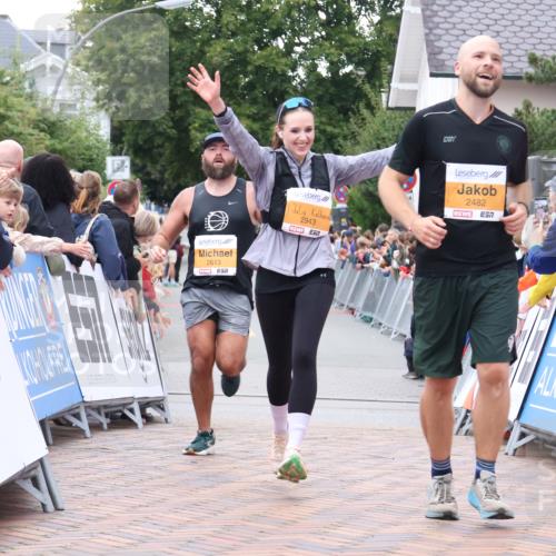 30.08.2026 - Blankeneser Heldenlauf Lena Gebhardt http://msf.ph/oto/10043081 30.08.2026 11:48:58 Ziel 2482, 2613, 2943 meine-sportfotos.de