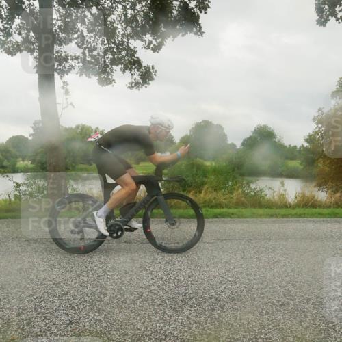 30.08.2026 - Elbe Triathlon Hamburg Michael Burmester http://msf.ph/oto/10043087 30.08.2026 08:58:54 Radfahren 251, 260, 287, 380 meine-sportfotos.de