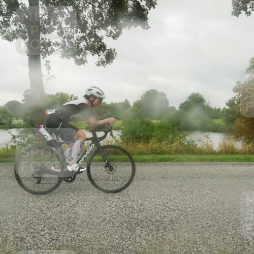 30.08.2026 - Elbe Triathlon Hamburg Michael Burmester http://msf.ph/oto/10043100 30.08.2026 08:59:01 Radfahren 287, 380 meine-sportfotos.de