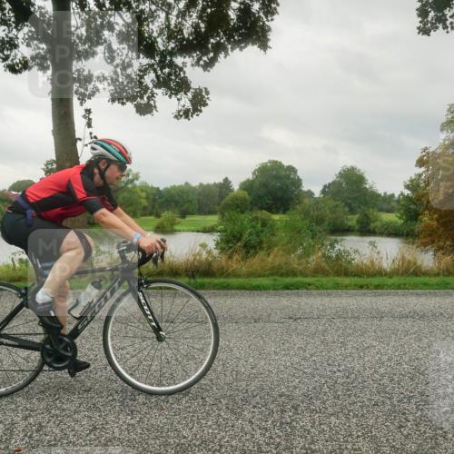 30.08.2026 - Elbe Triathlon Hamburg Michael Burmester http://msf.ph/oto/10043116 30.08.2026 08:59:24 Radfahren 192, 315, 318, 361 meine-sportfotos.de