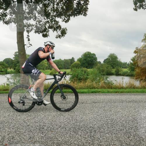 30.08.2026 - Elbe Triathlon Hamburg Michael Burmester http://msf.ph/oto/10043170 30.08.2026 09:00:18 Radfahren 253, 321, 375, 383 meine-sportfotos.de