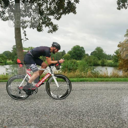 30.08.2026 - Elbe Triathlon Hamburg Michael Burmester http://msf.ph/oto/10043214 30.08.2026 09:00:45 Radfahren 292, 343, 391, 393 meine-sportfotos.de