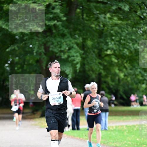 30.08.2026 - Blankeneser Heldenlauf Dr. Thomas Lammeyer http://msf.ph/oto/10043231 30.08.2026 11:19:01 Laufen 4166 meine-sportfotos.de
