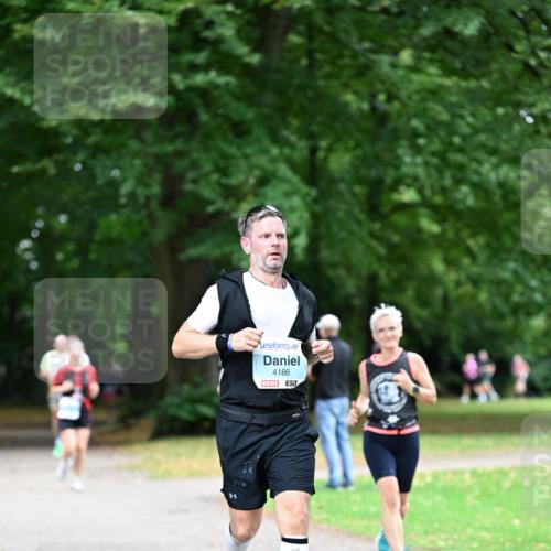 30.08.2026 - Blankeneser Heldenlauf Dr. Thomas Lammeyer http://msf.ph/oto/10043241 30.08.2026 11:19:02 Laufen 4166, 7 meine-sportfotos.de