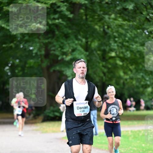 30.08.2026 - Blankeneser Heldenlauf Dr. Thomas Lammeyer http://msf.ph/oto/10043243 30.08.2026 11:19:02 Laufen 4166, 577 meine-sportfotos.de