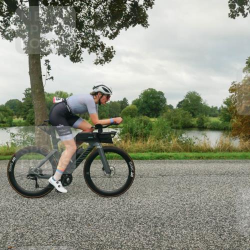 30.08.2026 - Elbe Triathlon Hamburg Michael Burmester http://msf.ph/oto/10043257 30.08.2026 09:01:20 Radfahren 235, 249, 305, 327, 369 meine-sportfotos.de