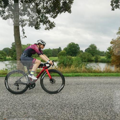 30.08.2026 - Elbe Triathlon Hamburg Michael Burmester http://msf.ph/oto/10043261 30.08.2026 09:01:25 Radfahren 285, 305, 327, 353, 354 meine-sportfotos.de