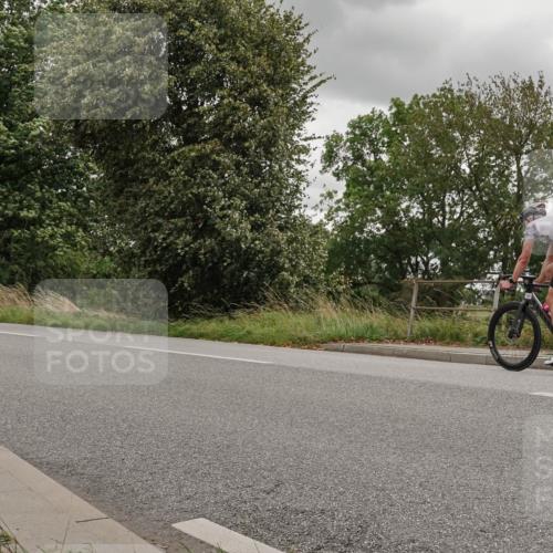 30.08.2026 - Elbe Triathlon Hamburg Michael Burmester http://msf.ph/oto/10043279 30.08.2026 14:53:18 Radfahren  meine-sportfotos.de