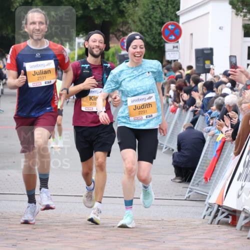 30.08.2026 - Blankeneser Heldenlauf Lena Gebhardt http://msf.ph/oto/10043290 30.08.2026 11:49:09 Ziel 2291, 2531, 2704, 4351 meine-sportfotos.de