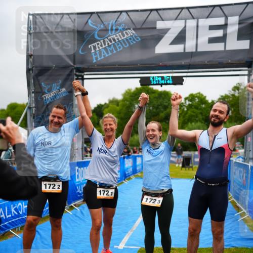 30.08.2026 - Elbe Triathlon Hamburg LAZAROV Photography http://msf.ph/oto/10043294 30.08.2026 16:34:45 Ziel  meine-sportfotos.de