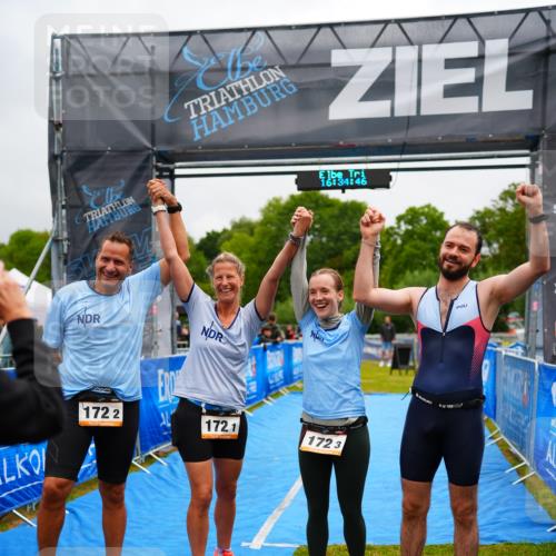 30.08.2026 - Elbe Triathlon Hamburg LAZAROV Photography http://msf.ph/oto/10043300 30.08.2026 16:34:45 Ziel  meine-sportfotos.de