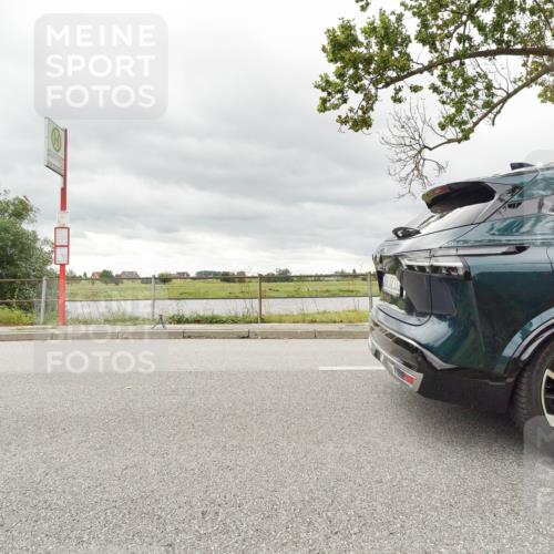 30.08.2026 - Elbe Triathlon Hamburg Michael Burmester http://msf.ph/oto/10043308 30.08.2026 13:55:02 Radfahren  meine-sportfotos.de