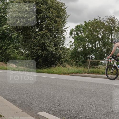 30.08.2026 - Elbe Triathlon Hamburg Michael Burmester http://msf.ph/oto/10043309 30.08.2026 14:53:28 Radfahren  meine-sportfotos.de