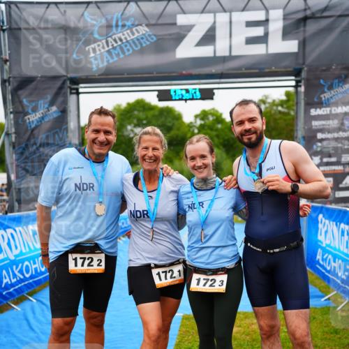 30.08.2026 - Elbe Triathlon Hamburg LAZAROV Photography http://msf.ph/oto/10043363 30.08.2026 16:35:15 Ziel  meine-sportfotos.de