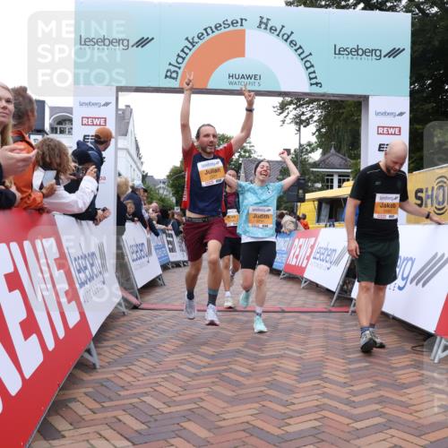 30.08.2026 - Blankeneser Heldenlauf Lena Gebhardt http://msf.ph/oto/10043364 30.08.2026 11:49:12 Ziel 2258, 2291, 2531, 2704, 4351 meine-sportfotos.de