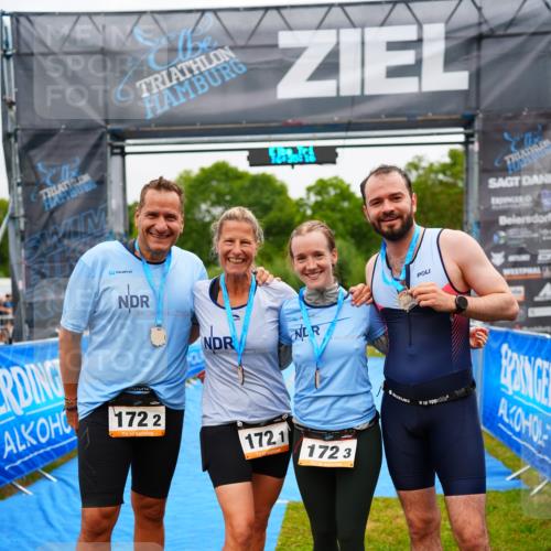 30.08.2026 - Elbe Triathlon Hamburg LAZAROV Photography http://msf.ph/oto/10043371 30.08.2026 16:35:15 Ziel  meine-sportfotos.de