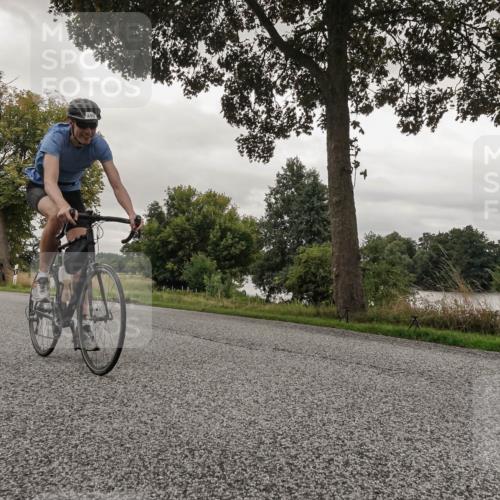 30.08.2026 - Elbe Triathlon Hamburg Michael Burmester http://msf.ph/oto/10043381 30.08.2026 09:18:21 Radfahren 197, 440, 483, 542, 639, 701, 1894 meine-sportfotos.de