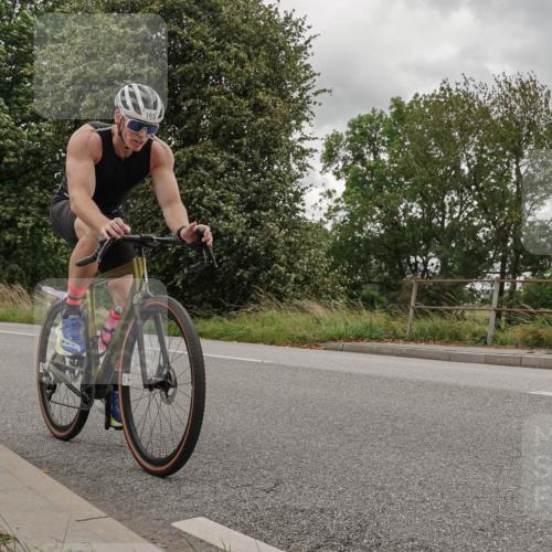 30.08.2026 - Elbe Triathlon Hamburg Michael Burmester http://msf.ph/oto/10043385 30.08.2026 14:53:59 Radfahren 169 meine-sportfotos.de