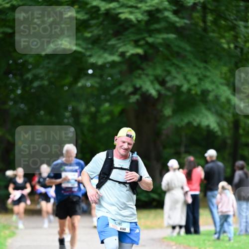 30.08.2026 - Blankeneser Heldenlauf Dr. Thomas Lammeyer http://msf.ph/oto/10043394 30.08.2026 11:19:18 Laufen 4280, 7 meine-sportfotos.de