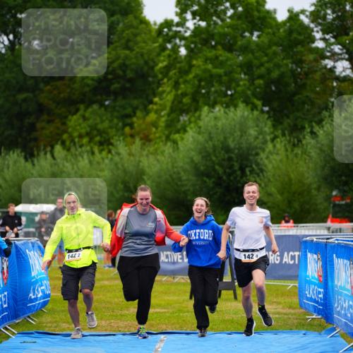 30.08.2026 - Elbe Triathlon Hamburg LAZAROV Photography http://msf.ph/oto/10043401 30.08.2026 16:35:30 Ziel  meine-sportfotos.de