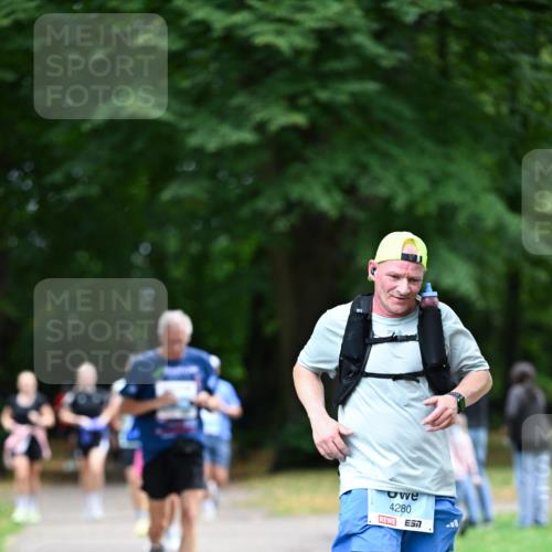 30.08.2026 - Blankeneser Heldenlauf Dr. Thomas Lammeyer http://msf.ph/oto/10043405 30.08.2026 11:19:19 Laufen 4280, 57 meine-sportfotos.de