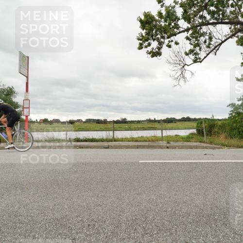 30.08.2026 - Elbe Triathlon Hamburg Michael Burmester http://msf.ph/oto/10043425 30.08.2026 14:07:53 Radfahren  meine-sportfotos.de