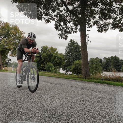 30.08.2026 - Elbe Triathlon Hamburg Michael Burmester http://msf.ph/oto/10043435 30.08.2026 09:18:34 Radfahren 244, 499 meine-sportfotos.de