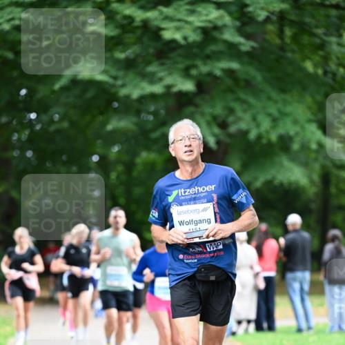 30.08.2026 - Blankeneser Heldenlauf Dr. Thomas Lammeyer http://msf.ph/oto/10043442 30.08.2026 11:19:21 Laufen 1151 meine-sportfotos.de