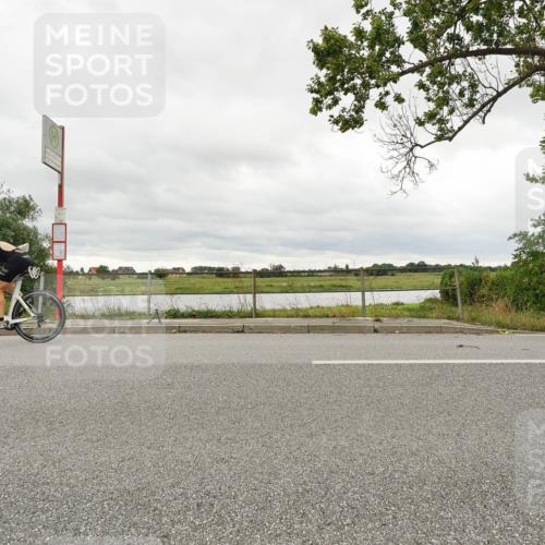 30.08.2026 - Elbe Triathlon Hamburg Michael Burmester http://msf.ph/oto/10043466 30.08.2026 14:08:29 Radfahren 154 meine-sportfotos.de