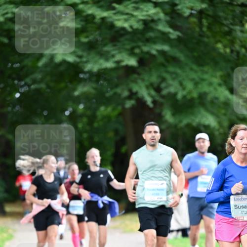 30.08.2026 - Blankeneser Heldenlauf Dr. Thomas Lammeyer http://msf.ph/oto/10043492 30.08.2026 11:19:24 Laufen 4193, 4126 meine-sportfotos.de