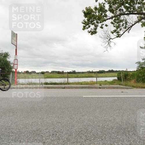 30.08.2026 - Elbe Triathlon Hamburg Michael Burmester http://msf.ph/oto/10043498 30.08.2026 14:08:50 Radfahren 150 meine-sportfotos.de